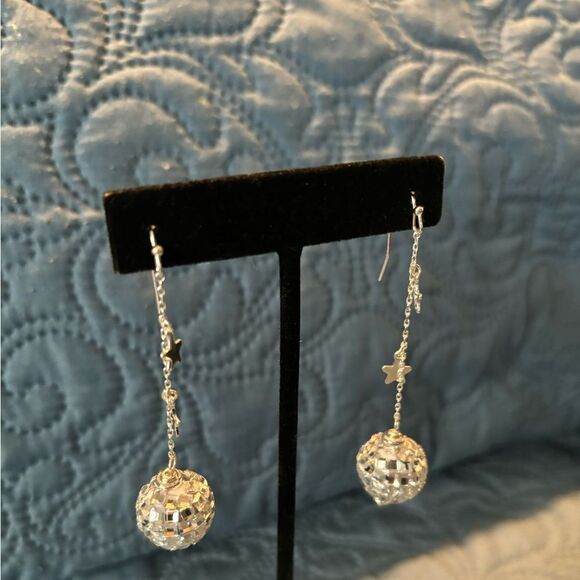 NEW Iron Orchid Studio
Stars & Disco Ball Silver Tone Earrings - Picture 5 of 9